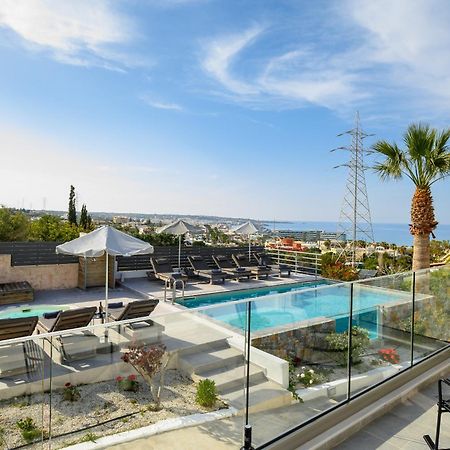 Queen'S Gem Luxury Villa - Heated Jacuzzi & Pool Χερσόνησος Εξωτερικό φωτογραφία