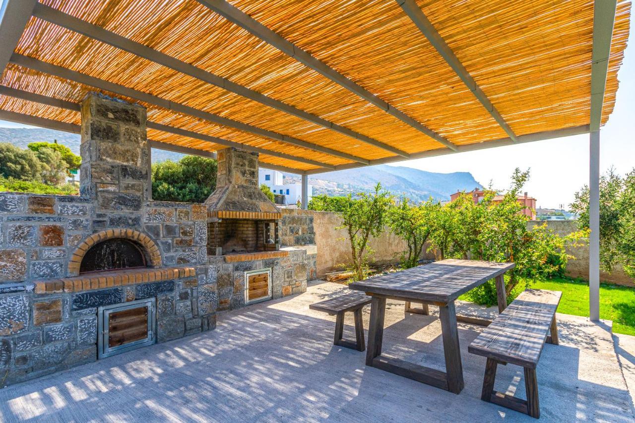 Queen'S Gem Luxury Villa - Heated Jacuzzi & Pool Χερσόνησος Εξωτερικό φωτογραφία
