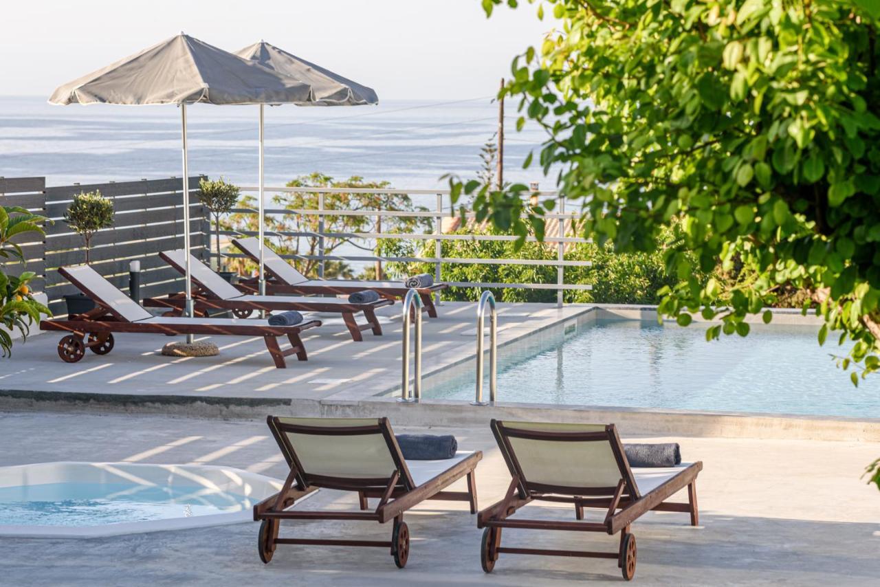 Queen'S Gem Luxury Villa - Heated Jacuzzi & Pool Χερσόνησος Εξωτερικό φωτογραφία
