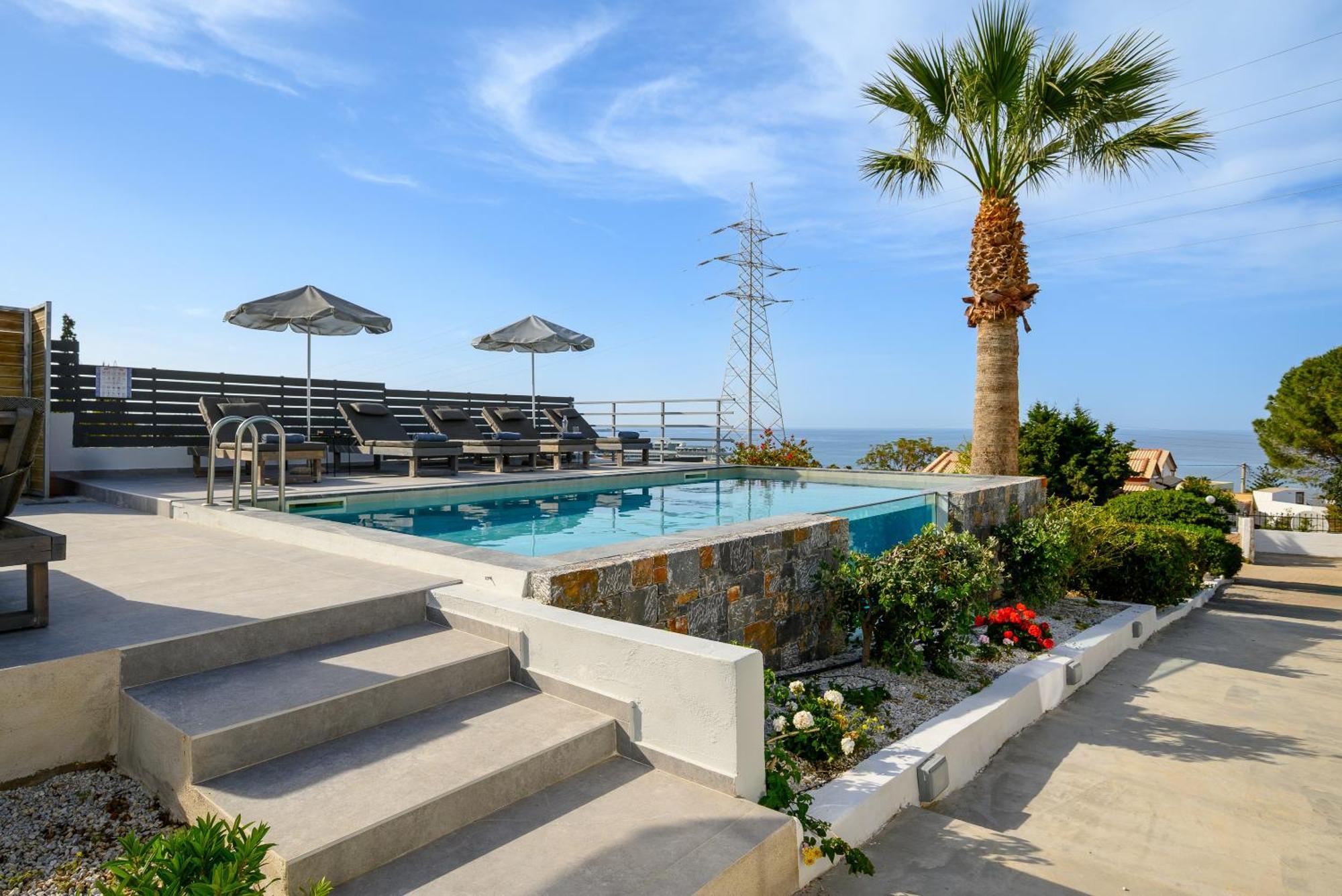 Queen'S Gem Luxury Villa - Heated Jacuzzi & Pool Χερσόνησος Εξωτερικό φωτογραφία