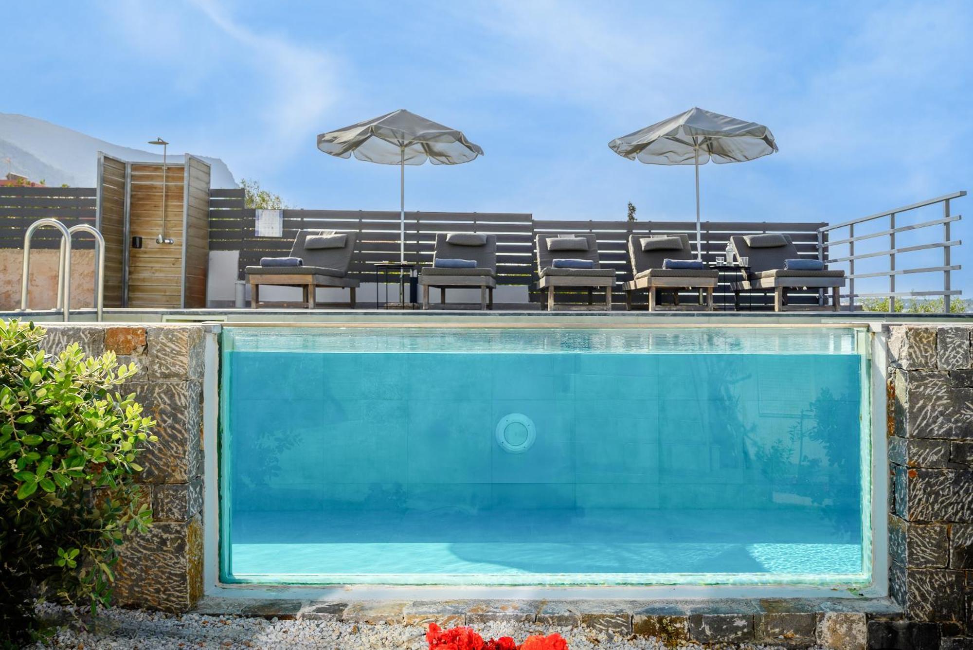 Queen'S Gem Luxury Villa - Heated Jacuzzi & Pool Χερσόνησος Εξωτερικό φωτογραφία