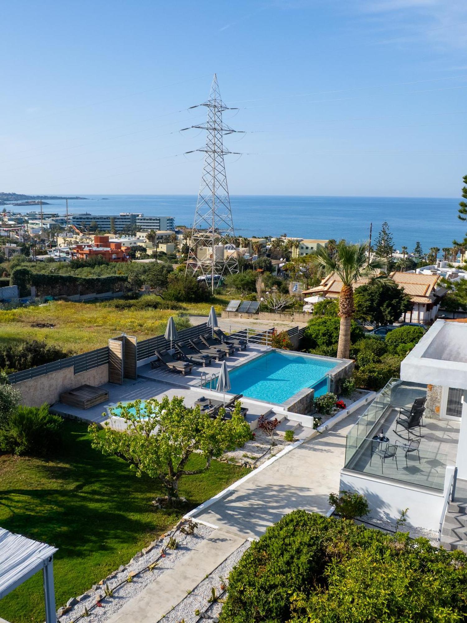 Queen'S Gem Luxury Villa - Heated Jacuzzi & Pool Χερσόνησος Εξωτερικό φωτογραφία